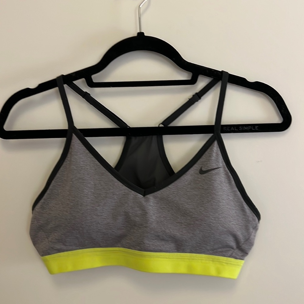 Nike womens sports bra large